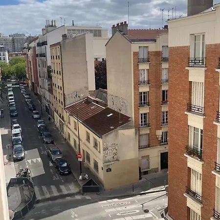 Apartament In 11th Paryż