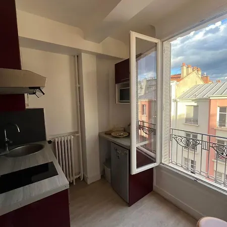 In 11th Apartment